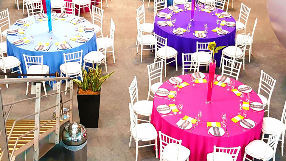 Wedgewood, Purple & Fuschia Essential tablecloths and Yellow Essential napkins